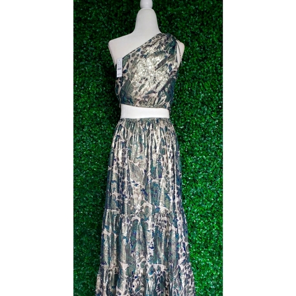 LAST ONE - J.Crew Collection one-shoulder cutout dress in floral Lurex® chiffon - Picture 9 of 13